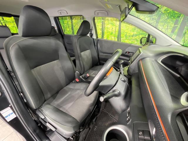 シエンタ G 4WD 両側電動ドア 純正SDナビ バックカメラ 寒冷地仕様 衝突被害軽減システム 禁煙車 スマートキー ビルトインETC オートハイビーム オートエアコン Bluetooth CD DVD再生(8枚目)