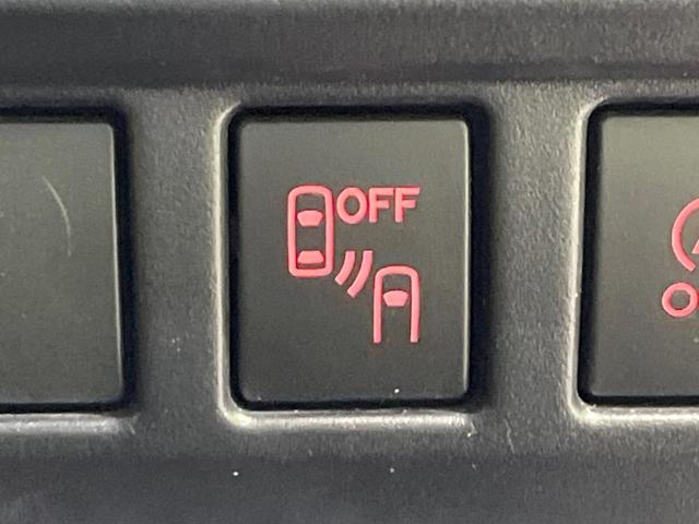 インプレッサスポーツ １．６ｉ－Ｓアイサイト　純正ＳＤナビ　サイド・バックカメラ　リヤビークルディティクション　アイサイト　レーダークルーズ　禁煙車　ドラレコ　コーナーセンサー　スマートキー　ＬＥＤヘッド　ＥＴＣ　純正１７インチアルミ（3枚目）