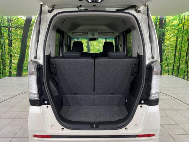 Ｎ－ＢＯＸカスタム Ｇ　純正ＳＤナビ　ＨＩＤヘッドライト　オートライト　オートエアコン　フォグライト　ＣＤ　ＤＶＤ再生　地デジ　横滑り防止装置　トラクションコントロール　ステアリングスイッチ（11枚目）