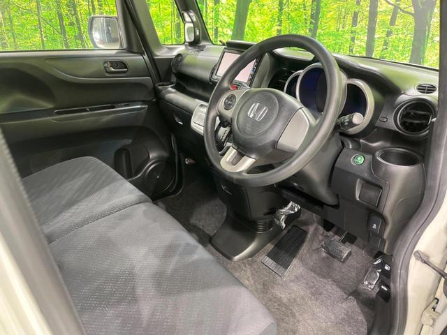 Ｎ－ＢＯＸカスタム Ｇ　純正ＳＤナビ　ＨＩＤヘッドライト　オートライト　オートエアコン　フォグライト　ＣＤ　ＤＶＤ再生　地デジ　横滑り防止装置　トラクションコントロール　ステアリングスイッチ（30枚目）