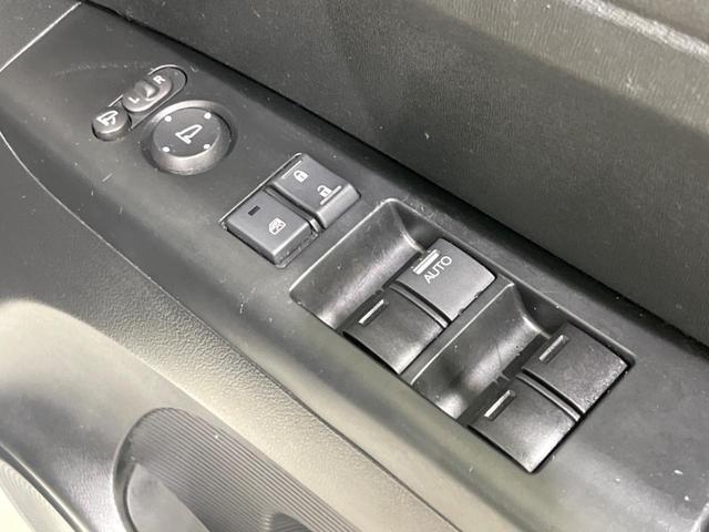 Ｎ－ＢＯＸカスタム Ｇ　純正ＳＤナビ　ＨＩＤヘッドライト　オートライト　オートエアコン　フォグライト　ＣＤ　ＤＶＤ再生　地デジ　横滑り防止装置　トラクションコントロール　ステアリングスイッチ（45枚目）