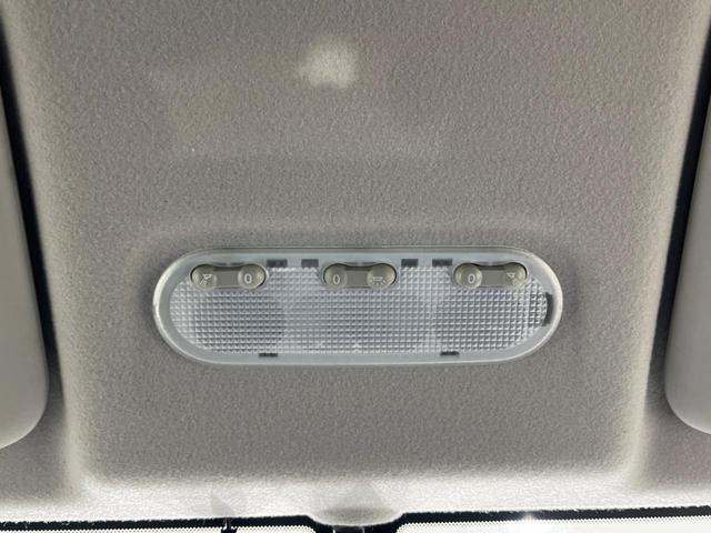 セレナ ハイウェイスター　Ｖセレクション　フリップダウンモニター　両側パワスラ　純正ＳＤナビ　バックカメラ　禁煙車　コーナーセンサー　スマートキー　ビルトインＥＴＣ　クルコン　純正１５インチアルミ　オートライト　オートエアコン（49枚目）