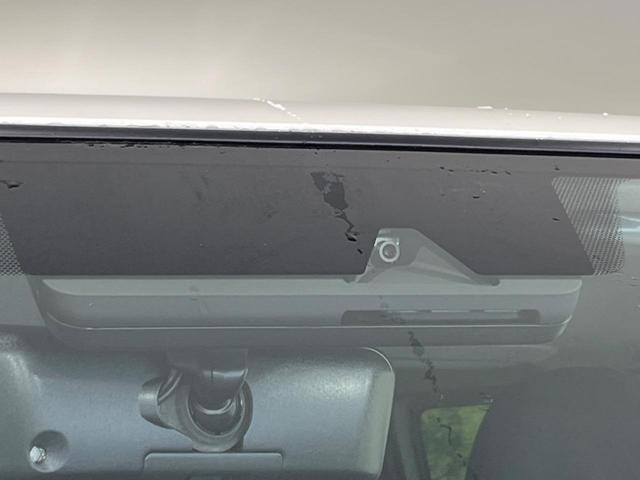 �y�g���^�Z�[�t�e�B�Z���X�z���s���ɑO���̎ԗ�����F�����A�Փ˂������Ȏ��͌x��ƃu���[�L�ŏՓˉ���Ɣ�Q�y�����A�V�X�g�B�����S�Ƀh���C�u�����y���݂��������܂��B