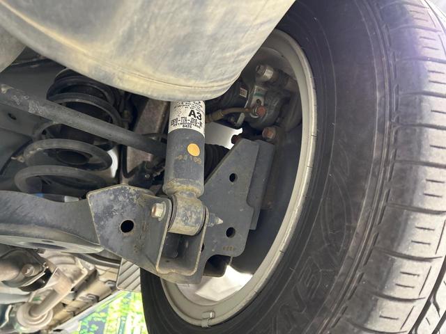 ヴェゼル ハイブリッドX・ホンダセンシング 本州仕入 4WD 純正SDナビ バックカメラ 寒冷地仕様 ホンダセンシング レーダークルーズ LEDヘッド オートライト シートヒーター デュアルオートエアコン ETC 車線逸脱警報 電動格納ミラー(22枚目)