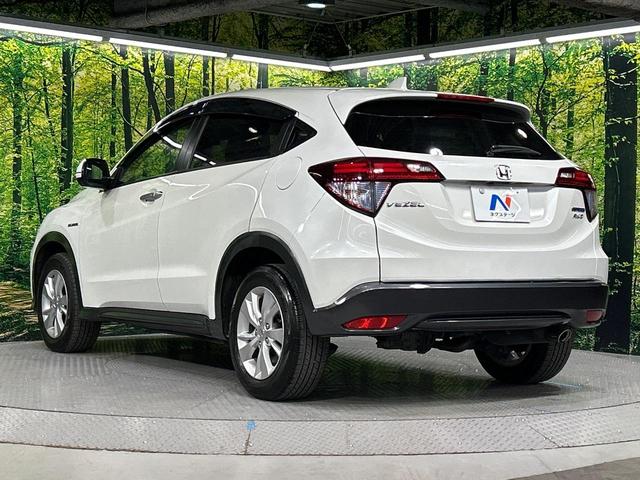 ヴェゼル ハイブリッドX・ホンダセンシング 本州仕入 4WD 純正SDナビ バックカメラ 寒冷地仕様 ホンダセンシング レーダークルーズ LEDヘッド オートライト シートヒーター デュアルオートエアコン ETC 車線逸脱警報 電動格納ミラー(25枚目)