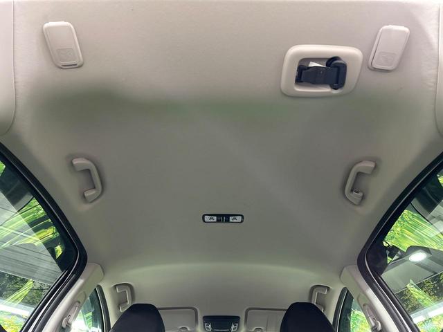 ヴェゼル ハイブリッドX・ホンダセンシング 本州仕入 4WD 純正SDナビ バックカメラ 寒冷地仕様 ホンダセンシング レーダークルーズ LEDヘッド オートライト シートヒーター デュアルオートエアコン ETC 車線逸脱警報 電動格納ミラー(32枚目)