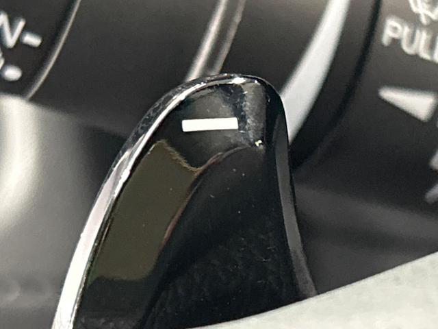 ヴェゼル ハイブリッドX・ホンダセンシング 本州仕入 4WD 純正SDナビ バックカメラ 寒冷地仕様 ホンダセンシング レーダークルーズ LEDヘッド オートライト シートヒーター デュアルオートエアコン ETC 車線逸脱警報 電動格納ミラー(50枚目)