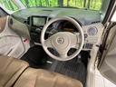 Ｅ　禁煙車　純正ナビ　バックカメラ　Ｂｌｕｅｔｏｏｔｈ　スマートキー　シートヒーター　ＣＤ再生　地デジ　盗難防止装置　プライバシーガラス　ベンチシート　トラクションコントロール　ヘッドライトレベライザー（33枚目）