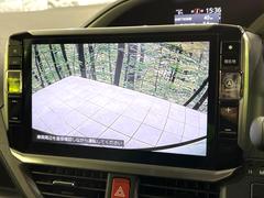 【バックカメラ】駐車時に後方がリアルタイム映像で確認できます。大型商業施設や立体駐車場での駐車時や、夜間のバック時に大活躍！運転スキルに関わらず、今や必須となった装備のひとつです！ 5