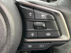 ������®�ɽ���ǽ�ե��롼������ȥ�����۹�®ƻϩ�Ǥ�Ĺ��Υ���Ԥ��ڤˡ�����ư��®�٤��ݤĥ��롼������ȥ����뤬�����ͷڸ������ƥ��Ϣ�Ȥ��������μ�ξ���Τ��Ƽִ֤��ݤĤ褦��®��Ĵ�ᤷ�Ƥ���ޤ����� 7