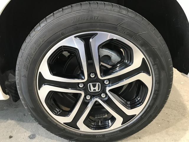 ハイブリッドZ・ホンダセンシング 4WD 夏冬タイヤ 1オーナー バックカメラ ETC 禁煙車(30枚目)