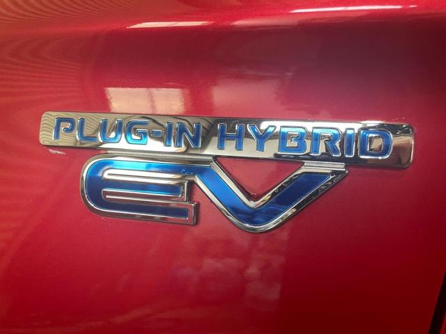 三菱 アウトランダーＰＨＥＶ