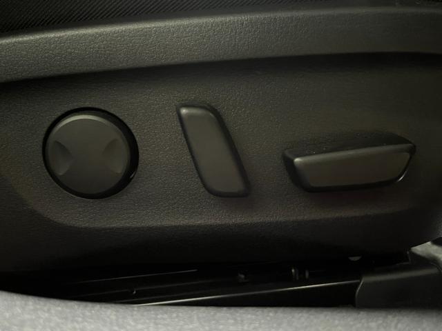 ＭＡＺＤＡ３ファストバック ２０Ｓ　ブラックトーンエディション　４ＷＤ／寒冷地／１０型ナビ／全方位カメラ／ＴＶ／衝突軽減／パワーシート＆ヒーター／ハンドルヒーター／ＬＥＤヘッドライト／レーダークルコン／置くだけ充電／ＨＤＭＩ＋Ｃタイプ端子／リアフォグ／ＨＵＤ（46枚目）