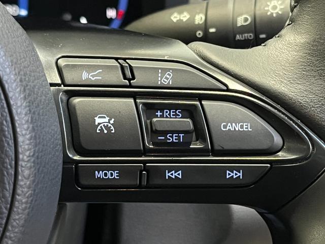 ヤリスクロス ハイブリッドＺ　アドベンチャー　４ＷＤ／ナビ／全方位カメラ／ハンズフリーパワーバックドア／ＬＥＤヘッドライト／セーフティセンス／ドラレコ／スペアキー／アドバンストパーク／パワーシート／シートーヒーター／ステアリングヒーター／ＥＴＣ（19枚目）