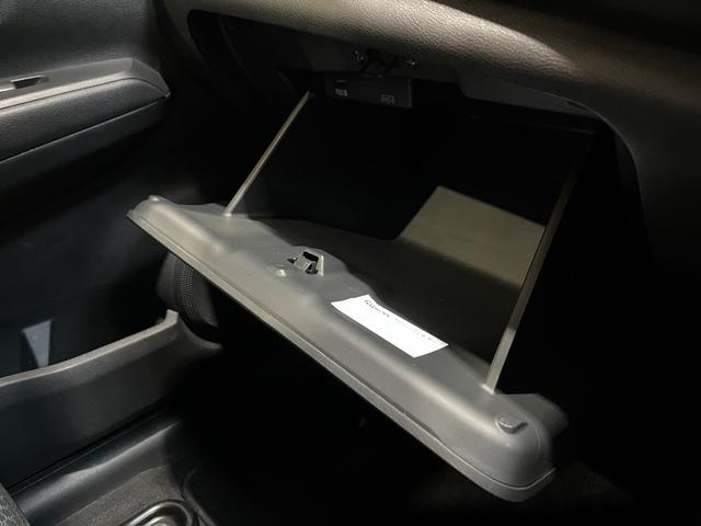 キックス Ｘ　ＦＯＵＲ　４ＷＤ／ナビ／全方位カメラ／ＴＶ／プロパイロット／デジタルミラー／セーフティアシスト／ＬＥＤヘッドライト／ＬＥＤフォグライト／スペアキー／ドラレコ前後／ＥＴＣ／ＵＳＢ充電端子／Ｂｌｕｅｔｏｏｔｈ（42枚目）
