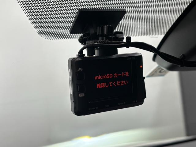 カローラツーリング ハイブリッド　ダブルバイビー　４ＷＤ／９型純正ナビ／Ｂカメラ／ＴＶ／セーフティセンス／ドラレコ前後／スペアキー／ＬＥＤヘッドライト／ＬＥＤフォグライト／ＬＥＤデイライト／シートヒーター／ハンドルヒーター／ＡＣ１００Ｖ電源／ソナー（52枚目）