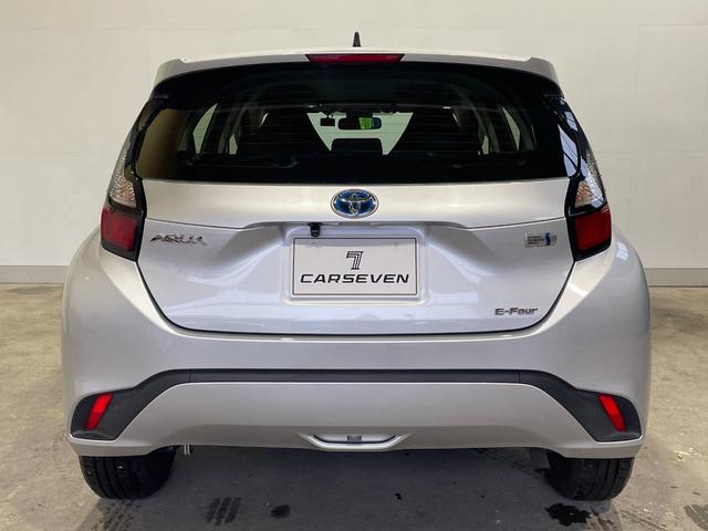 アクア B 4WD/衝突軽減/ナビ/バックカメラ/TV/LEDヘッドライト/ドラレコ/スペアキー/AC100V電源/レーダークルーズコントロール/CD+DVD再生/ミラーヒーター/(10枚目)