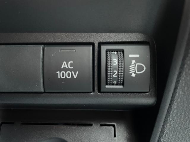 アクア B 4WD/衝突軽減/ナビ/バックカメラ/TV/LEDヘッドライト/ドラレコ/スペアキー/AC100V電源/レーダークルーズコントロール/CD+DVD再生/ミラーヒーター/(24枚目)