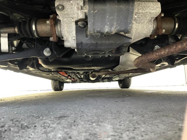 アクア B 4WD/衝突軽減/ナビ/バックカメラ/TV/LEDヘッドライト/ドラレコ/スペアキー/AC100V電源/レーダークルーズコントロール/CD+DVD再生/ミラーヒーター/(40枚目)