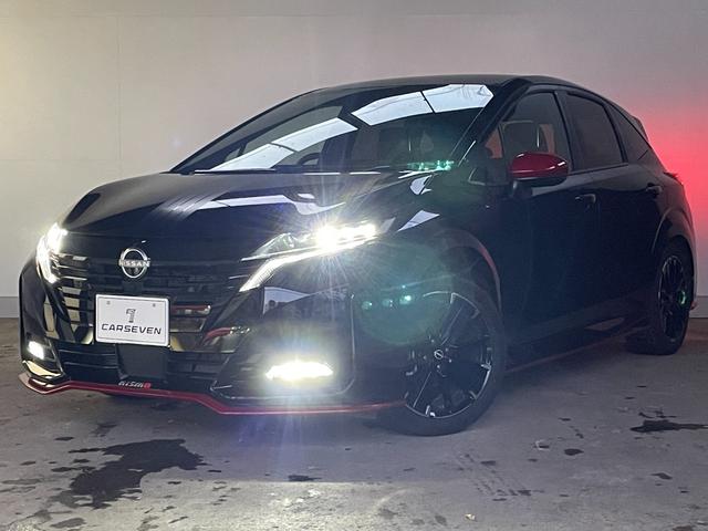 オーラ ニスモ チューンドe-パワー4WD 4WD/夏冬タイヤ付/9型ナビ/BOSSサウンド/全方位カメラ/TV/ブラックフードデカール/プロパイロット/デジタルミラー/全方位運転支援/寒冷地/LEDヘッドライト/シート&ハンドルヒーター(4枚目)