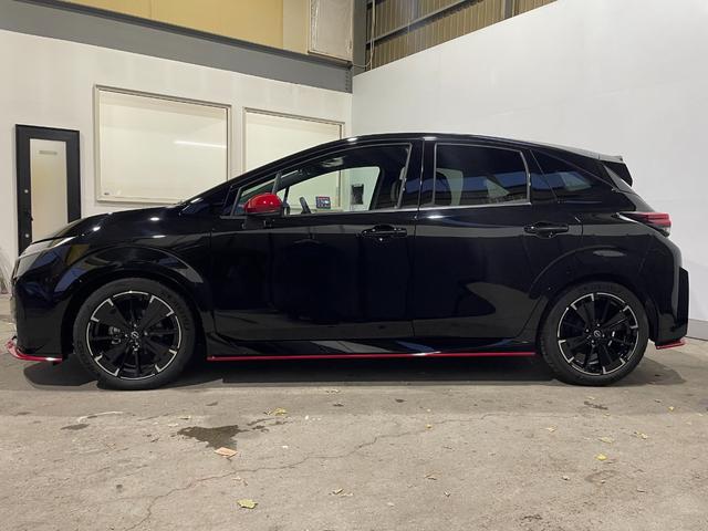 オーラ ニスモ チューンドe-パワー4WD 4WD/夏冬タイヤ付/9型ナビ/BOSSサウンド/全方位カメラ/TV/ブラックフードデカール/プロパイロット/デジタルミラー/全方位運転支援/寒冷地/LEDヘッドライト/シート&ハンドルヒーター(7枚目)