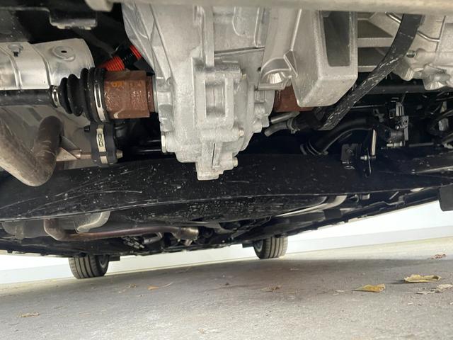 オーラ ニスモ チューンドe-パワー4WD 4WD/夏冬タイヤ付/9型ナビ/BOSSサウンド/全方位カメラ/TV/ブラックフードデカール/プロパイロット/デジタルミラー/全方位運転支援/寒冷地/LEDヘッドライト/シート&ハンドルヒーター(46枚目)