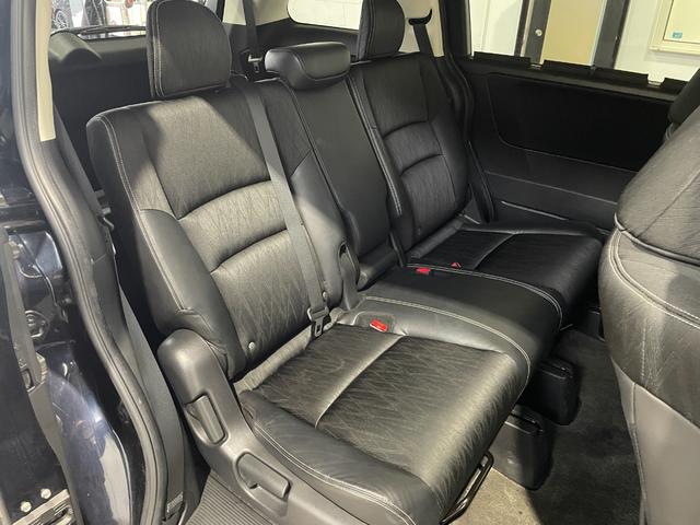 オデッセイ アブソルート・Ｘホンダセンシング　４ＷＤ／夏冬タイヤ付／９型ナビ／フリップダウン／Ｂカメラ／ＴＶ／寒冷地仕様／両側パワースライドドア／ＬＥＤヘッドライト／衝突軽減／スペアキー／ＥＴＣ／パワーシート／ＣＤ＋ＤＶＤ再生／Ｂｌｕｅｔｏｏｔｈ（35枚目）