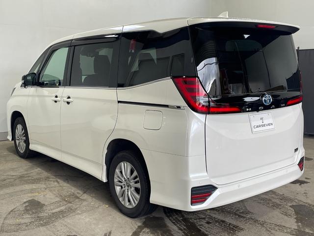 ノア ハイブリッドＳ－Ｚ　４ＷＤ／夏冬タイヤ付／１０．５型ナビ／１４型フリップダウン／寒冷地／エンスタ／両側ハンズフリーパワスラ／パワーバックドア／デジタルミラー／Ｂカメラ／ＴＶ／／ＬＥＤヘッドライト／ＨＵＤ／ＢＳＭ／スペア（11枚目）