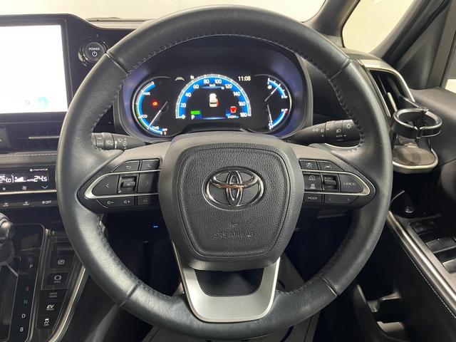 ノア ハイブリッドＳ－Ｚ　４ＷＤ／夏冬タイヤ付／１０．５型ナビ／１４型フリップダウン／寒冷地／エンスタ／両側ハンズフリーパワスラ／パワーバックドア／デジタルミラー／Ｂカメラ／ＴＶ／／ＬＥＤヘッドライト／ＨＵＤ／ＢＳＭ／スペア（16枚目）