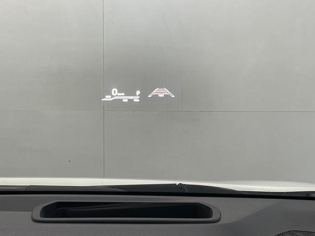 ノア ハイブリッドＳ－Ｚ　４ＷＤ／夏冬タイヤ付／１０．５型ナビ／１４型フリップダウン／寒冷地／エンスタ／両側ハンズフリーパワスラ／パワーバックドア／デジタルミラー／Ｂカメラ／ＴＶ／／ＬＥＤヘッドライト／ＨＵＤ／ＢＳＭ／スペア（26枚目）