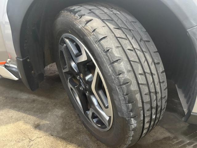 ＸＶ ２．０ｉ－Ｓ　アイサイト　４ＷＤ／夏冬タイヤ付／８型ナビ／Ｂカメラ／エンスタ／ＴＶ／寒冷地仕様／ＬＥＤヘッドライト／ＬＥＤライナー／アイサイトＶｅｒ３／パワーシート／スペア／ＣＤ＋ＤＶＤ再生／ＡｐｐｌｅＣａｒＰｌａｙ（17枚目）