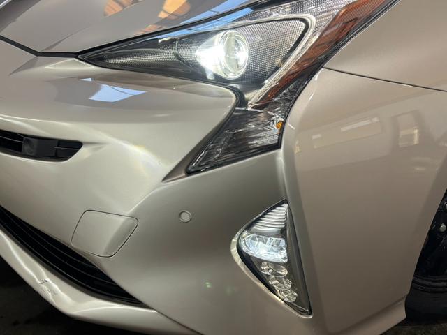 プリウス Ａ　４ＷＤ／寒冷地仕様／ナビ／Ｂカメラ／ＴＶ／衝突軽減／パーキングアシスト／ＬＥＤヘッドライト／ＬＥＤフォグライト／ヘッドアップディスプレイ／スペア／ＥＴＣ／ドラレコ／ＢＳＭ／リアフォグ／障害物センサー（11枚目）