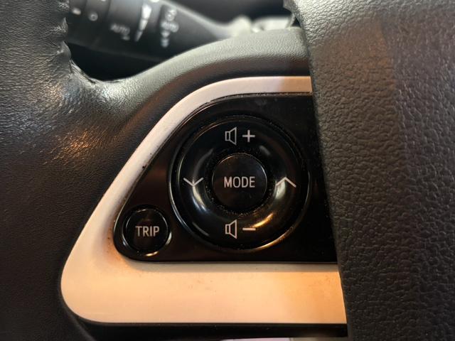 プリウス Ａ　４ＷＤ／寒冷地仕様／ナビ／Ｂカメラ／ＴＶ／衝突軽減／パーキングアシスト／ＬＥＤヘッドライト／ＬＥＤフォグライト／ヘッドアップディスプレイ／スペア／ＥＴＣ／ドラレコ／ＢＳＭ／リアフォグ／障害物センサー（17枚目）