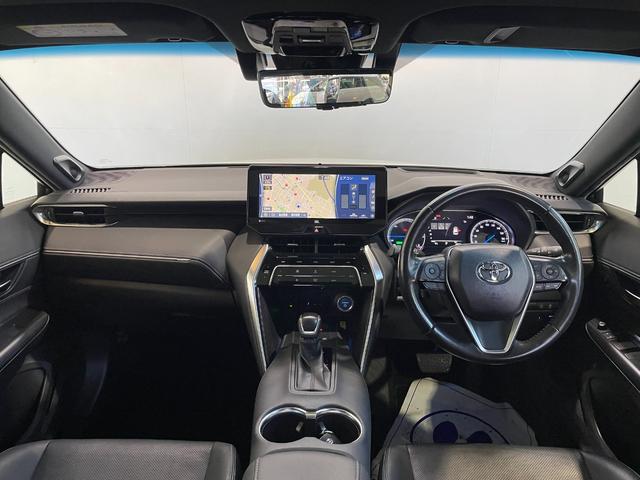 ハリアーハイブリッド Z レザーパッケージ 4WD/調光パノラマルーフ/ナビ/360度カメラ/TV/JBLサウンド/シートクーラー&ヒーター/パワーバックドア/デジタルミラー/置くだけ充電/メモリー付黒革パワーシート/ドラレコ/スペアキー(12枚目)