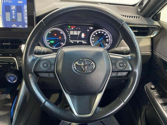 ハリアーハイブリッド Z レザーパッケージ 4WD/調光パノラマルーフ/ナビ/360度カメラ/TV/JBLサウンド/シートクーラー&ヒーター/パワーバックドア/デジタルミラー/置くだけ充電/メモリー付黒革パワーシート/ドラレコ/スペアキー(13枚目)