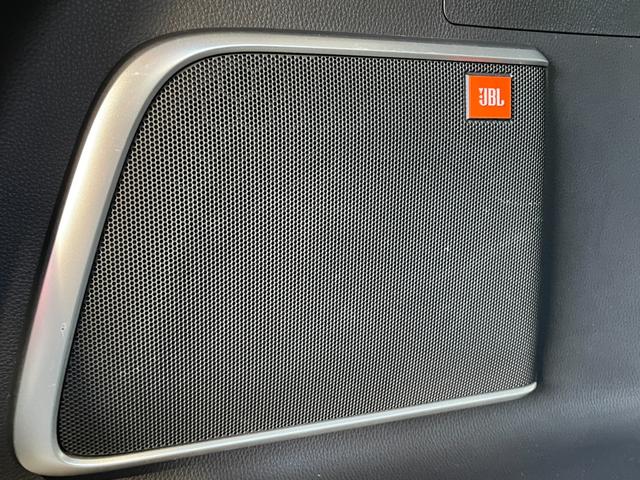 ハリアーハイブリッド Z レザーパッケージ 4WD/調光パノラマルーフ/ナビ/360度カメラ/TV/JBLサウンド/シートクーラー&ヒーター/パワーバックドア/デジタルミラー/置くだけ充電/メモリー付黒革パワーシート/ドラレコ/スペアキー(45枚目)