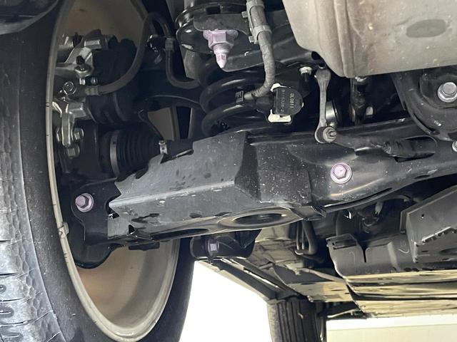 ハリアーハイブリッド Z レザーパッケージ 4WD/調光パノラマルーフ/ナビ/360度カメラ/TV/JBLサウンド/シートクーラー&ヒーター/パワーバックドア/デジタルミラー/置くだけ充電/メモリー付黒革パワーシート/ドラレコ/スペアキー(55枚目)