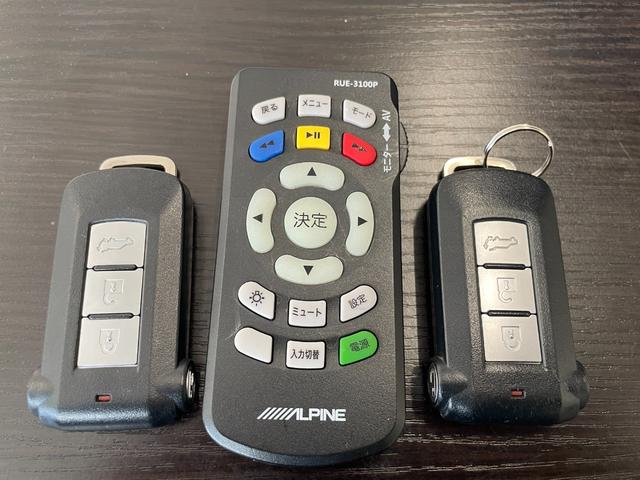 デリカＤ：５ Ｇ　パワーパッケージ　４ＷＤ／フリップダウン／ナビ／３６０度カメラ／ＴＶ／衝突軽減／パワーバックドア／両側パワスラドア／ＬＥＤヘッドライト／ＬＥＤフォグ／シートカバー／ＥＴＣ／スペアキー／シートヒーター／ＡＣ１００Ｖ電源（49枚目）