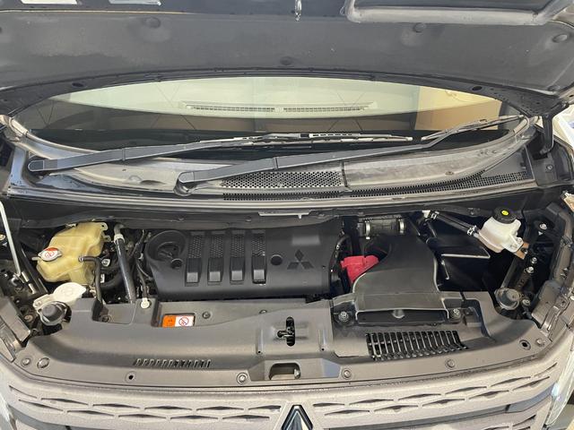 デリカＤ：５ Ｇ　パワーパッケージ　４ＷＤ／フリップダウン／ナビ／３６０度カメラ／ＴＶ／衝突軽減／パワーバックドア／両側パワスラドア／ＬＥＤヘッドライト／ＬＥＤフォグ／シートカバー／ＥＴＣ／スペアキー／シートヒーター／ＡＣ１００Ｖ電源（55枚目）