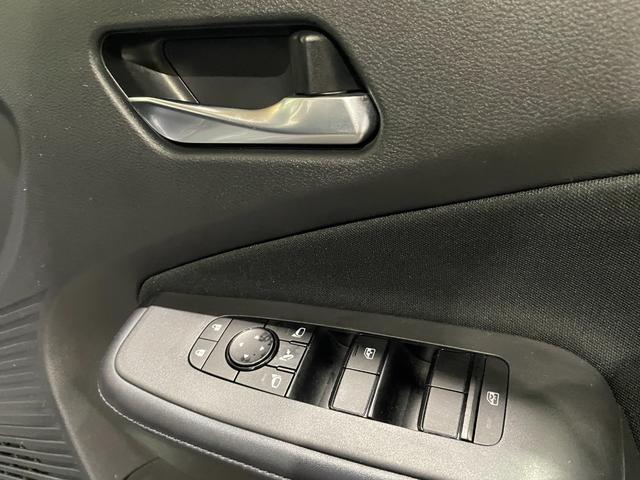 ノート X FOUR 4WD/夏冬タイヤ付/9型ナビ/360度カメラ/TV/プロパイロット/デジタルミラー/寒冷地仕様/ワイヤレス充電/衝突軽減/AppleCarPlay/AndroidAuto/HDMI/ETC(49枚目)