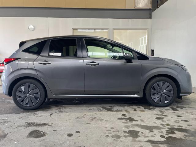 ノート X FOUR 4WD/夏冬タイヤ付/ナビ/バックカメラ/寒冷地仕様/衝突軽減/ドラレコ/ETC/Bluetooth/後席リクライニング/ステアリングヒーター/シートヒーター/ミラーヒーター/リアヒーターダクト(11枚目)