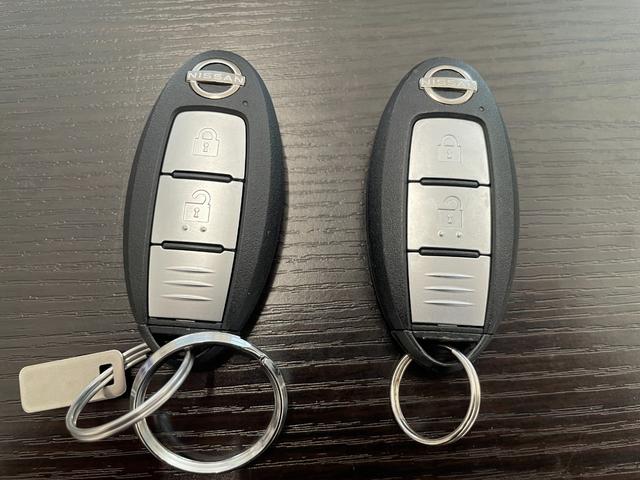 ノート X FOUR 4WD/夏冬タイヤ付/ナビ/バックカメラ/寒冷地仕様/衝突軽減/ドラレコ/ETC/Bluetooth/後席リクライニング/ステアリングヒーター/シートヒーター/ミラーヒーター/リアヒーターダクト(35枚目)