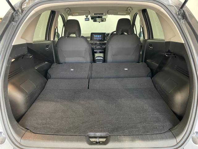 ノート X FOUR 4WD/夏冬タイヤ付/ナビ/バックカメラ/寒冷地仕様/衝突軽減/ドラレコ/ETC/Bluetooth/後席リクライニング/ステアリングヒーター/シートヒーター/ミラーヒーター/リアヒーターダクト(42枚目)