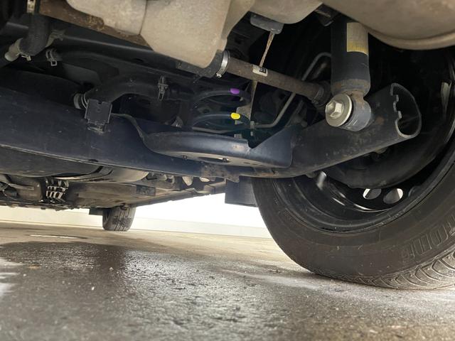 ノート X FOUR 4WD/夏冬タイヤ付/ナビ/バックカメラ/寒冷地仕様/衝突軽減/ドラレコ/ETC/Bluetooth/後席リクライニング/ステアリングヒーター/シートヒーター/ミラーヒーター/リアヒーターダクト(45枚目)