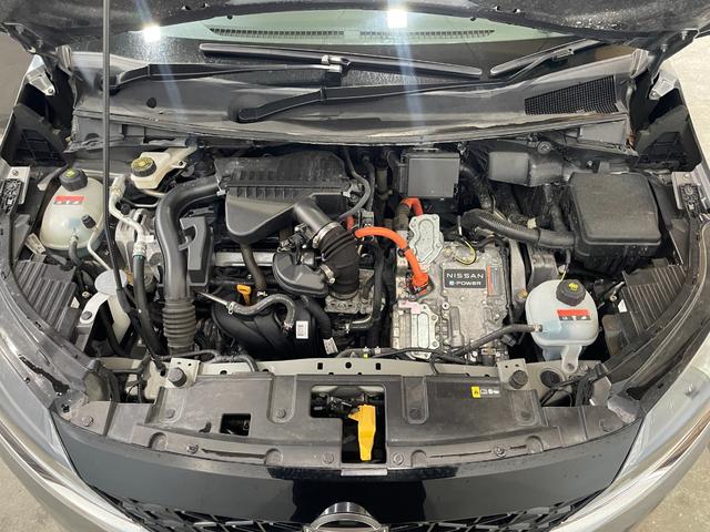 ノート X FOUR 4WD/夏冬タイヤ付/ナビ/バックカメラ/寒冷地仕様/衝突軽減/ドラレコ/ETC/Bluetooth/後席リクライニング/ステアリングヒーター/シートヒーター/ミラーヒーター/リアヒーターダクト(51枚目)