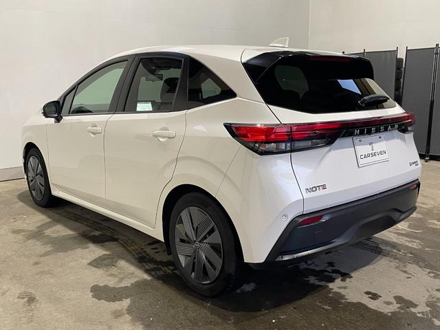 ノート Ｘ　ＦＯＵＲ　４ＷＤ／夏冬タイヤ付／９型ナビ／３６０度カメラ／ＴＶ／プロパイロット／デジタルミラー／寒冷地仕様／ワイヤレス充電／衝突軽減／ＡｐｐｌｅＣａｒＰｌａｙ／ＡｎｄｒｏｉｄＡｕｔｏ／ＨＤＭＩ／ＥＴＣ（12枚目）