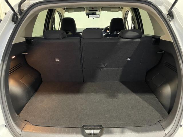 ノート Ｘ　ＦＯＵＲ　４ＷＤ／夏冬タイヤ付／９型ナビ／３６０度カメラ／ＴＶ／プロパイロット／デジタルミラー／寒冷地仕様／ワイヤレス充電／衝突軽減／ＡｐｐｌｅＣａｒＰｌａｙ／ＡｎｄｒｏｉｄＡｕｔｏ／ＨＤＭＩ／ＥＴＣ（40枚目）