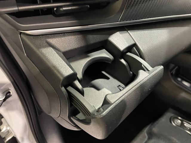 ノート Ｘ　ＦＯＵＲ　４ＷＤ／夏冬タイヤ付／９型ナビ／３６０度カメラ／ＴＶ／プロパイロット／デジタルミラー／寒冷地仕様／ワイヤレス充電／衝突軽減／ＡｐｐｌｅＣａｒＰｌａｙ／ＡｎｄｒｏｉｄＡｕｔｏ／ＨＤＭＩ／ＥＴＣ（43枚目）