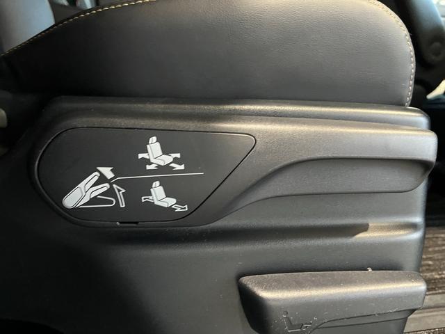 アルファード 2.5S タイプゴールドIII 4WD/夏冬タイヤ付/13.3型フリップダウン/寒冷地/エンスタ/Bカメラ/TV/Pバックドア/両側Pスラ/LEDヘッド/LEDフォグ/BSM/セーフティセンス/スペア/ETC/AC100V電源(49枚目)