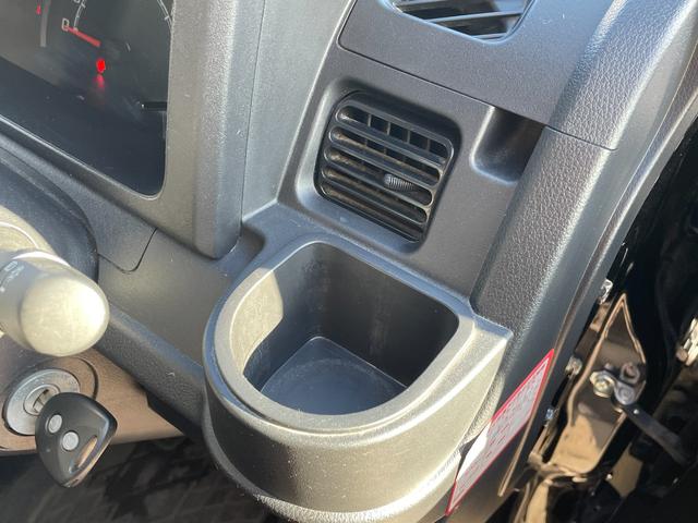 ハイゼットトラック ジャンボＳＡＩＩＩｔ　４ＷＤ／夏冬タイヤ付／スマートアシスト３ｔ／ＬＥＤヘッドライト／ＬＥＤフォグライト／ストロング防錆仕様／ハイルーフ／大型キャビン／障害物センサー／キーレス／ＥＴＣ／Ｂｌｕｅｔｏｏｔｈ対応オーディオ（30枚目）